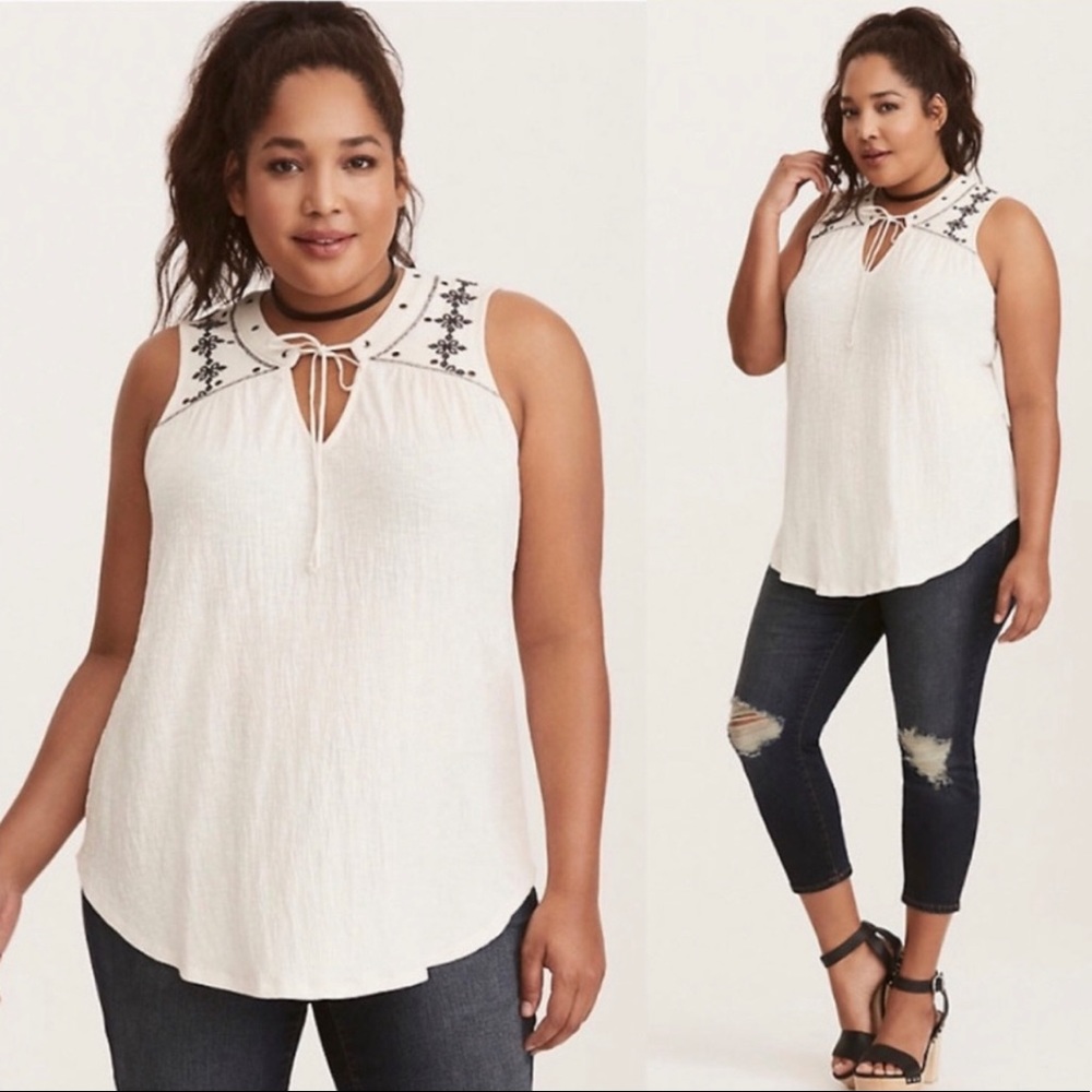 👀TORRID Crepe Embroidered Boho Sleeveless Top SIZE 00